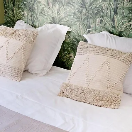 Apartment 173 Eiffel - Superb In Paris. Paris